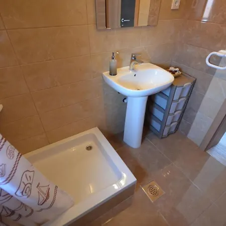 Boticki Apartman Vir