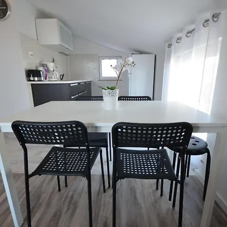 Apartment Boticki Vir