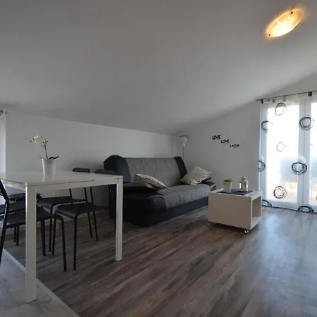 Apartment Boticki Vir