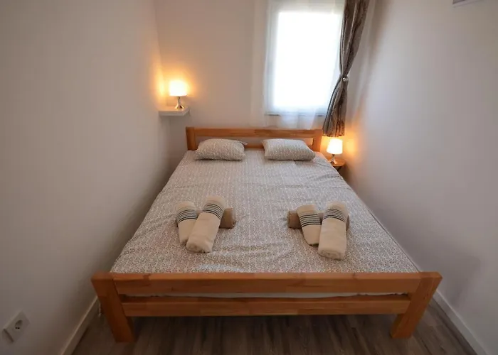 Boticki Apartament Vir